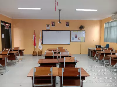 Ruang Kelas 8