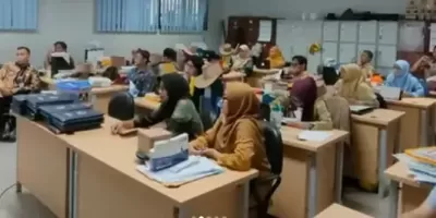 Rapat Guru
