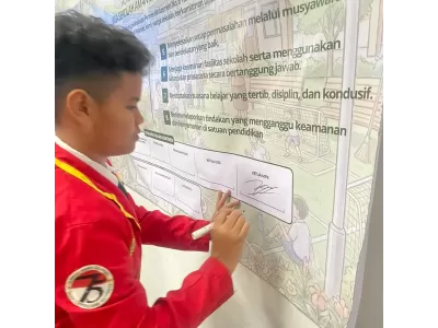 Ketua MPK dalam Komitmen Bersama Sekolah Bersih dan Pilkah Sampah
