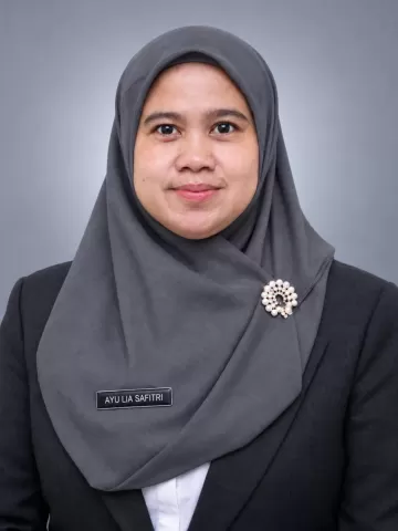 Amalia Safitri, M.Pd