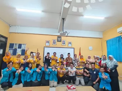 Pengenalan Lapangan Pendidikan  UIN 